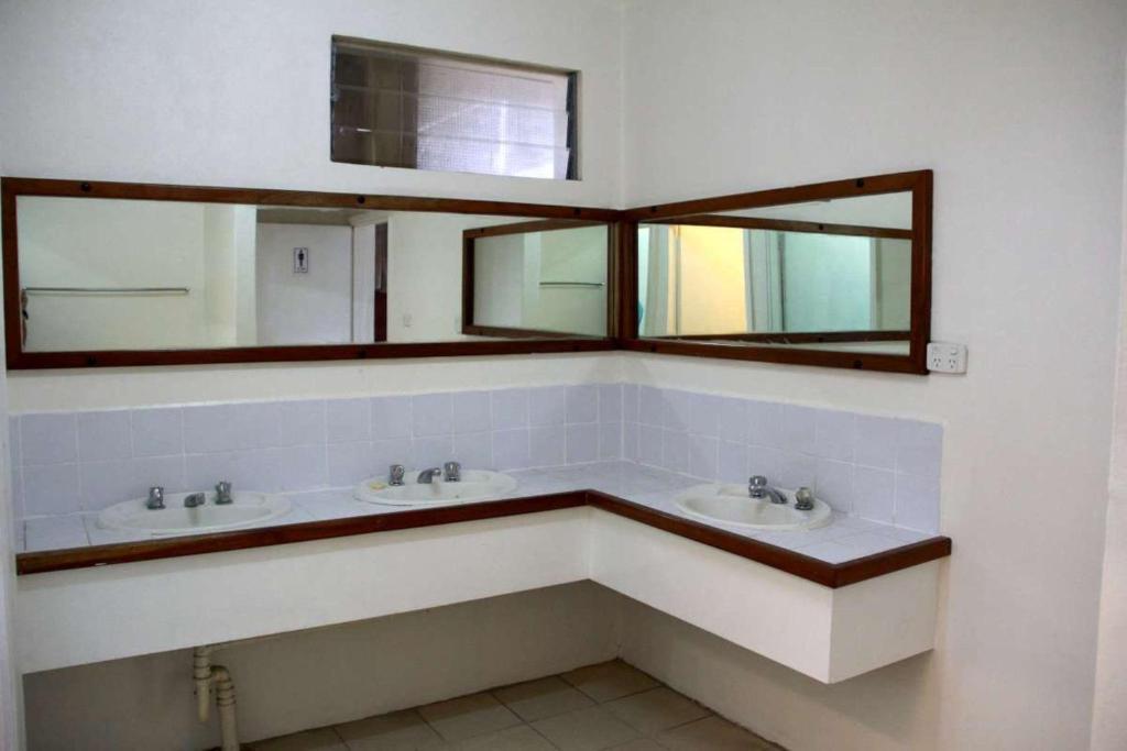 Bamboo Mochileros Hostal Nadi Habitación foto