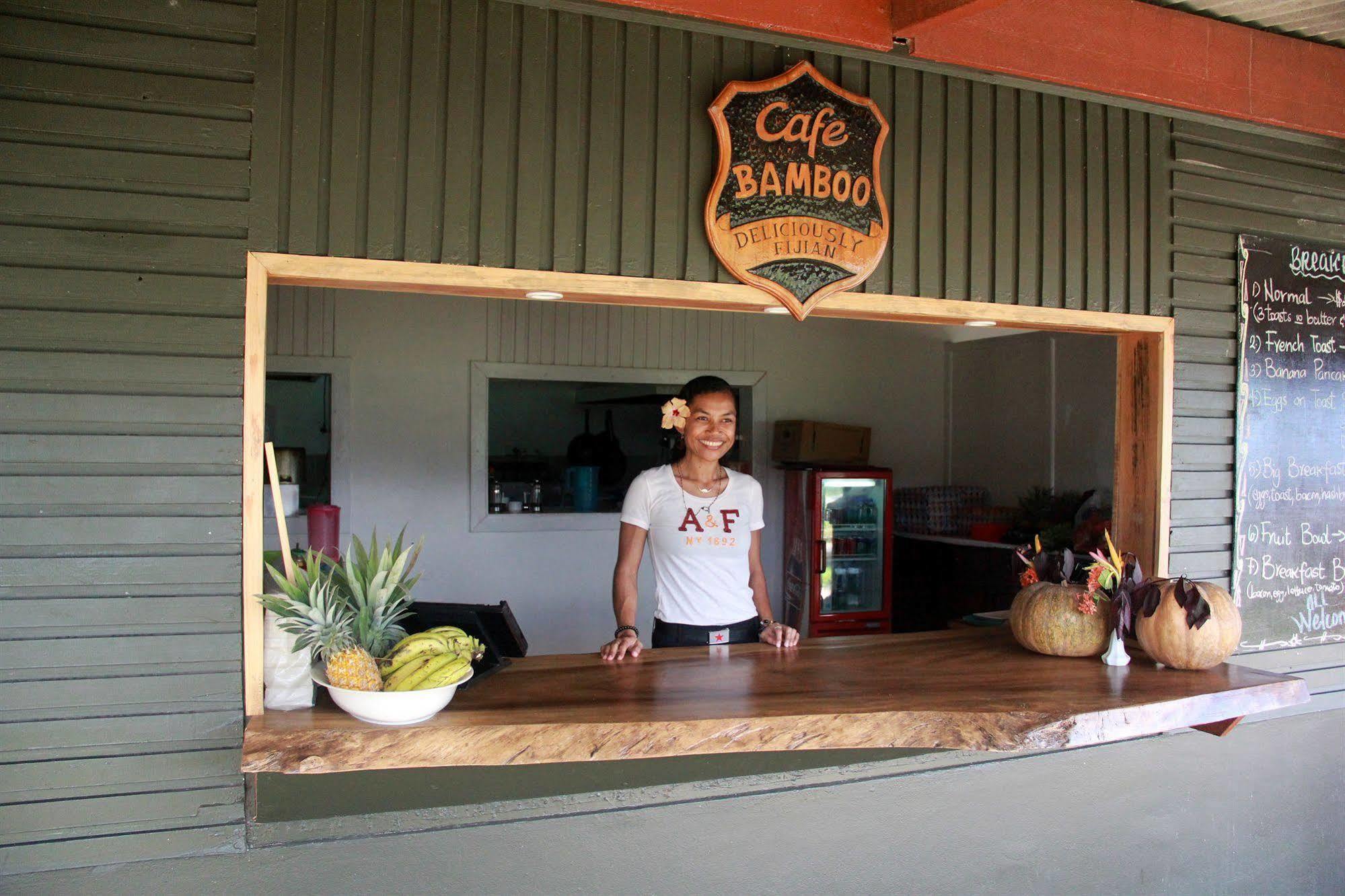 Bamboo Mochileros Hostal Nadi Exterior foto